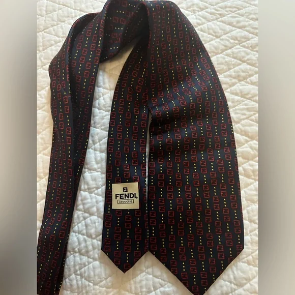 Fendi - Picture 11 of 11